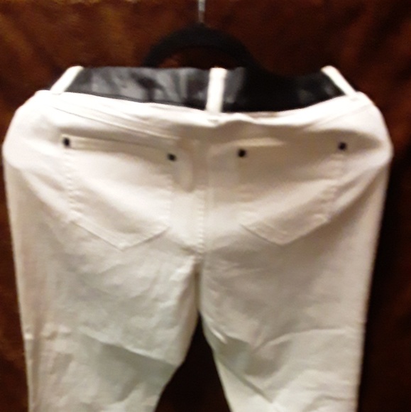White and Black Pants - Picture 5 of 8